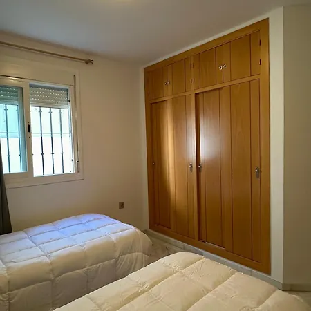 Dona Reyes Appart hôtel *